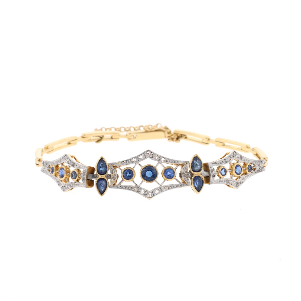 Bracelet en or jaune, platine, saphirs et diamants