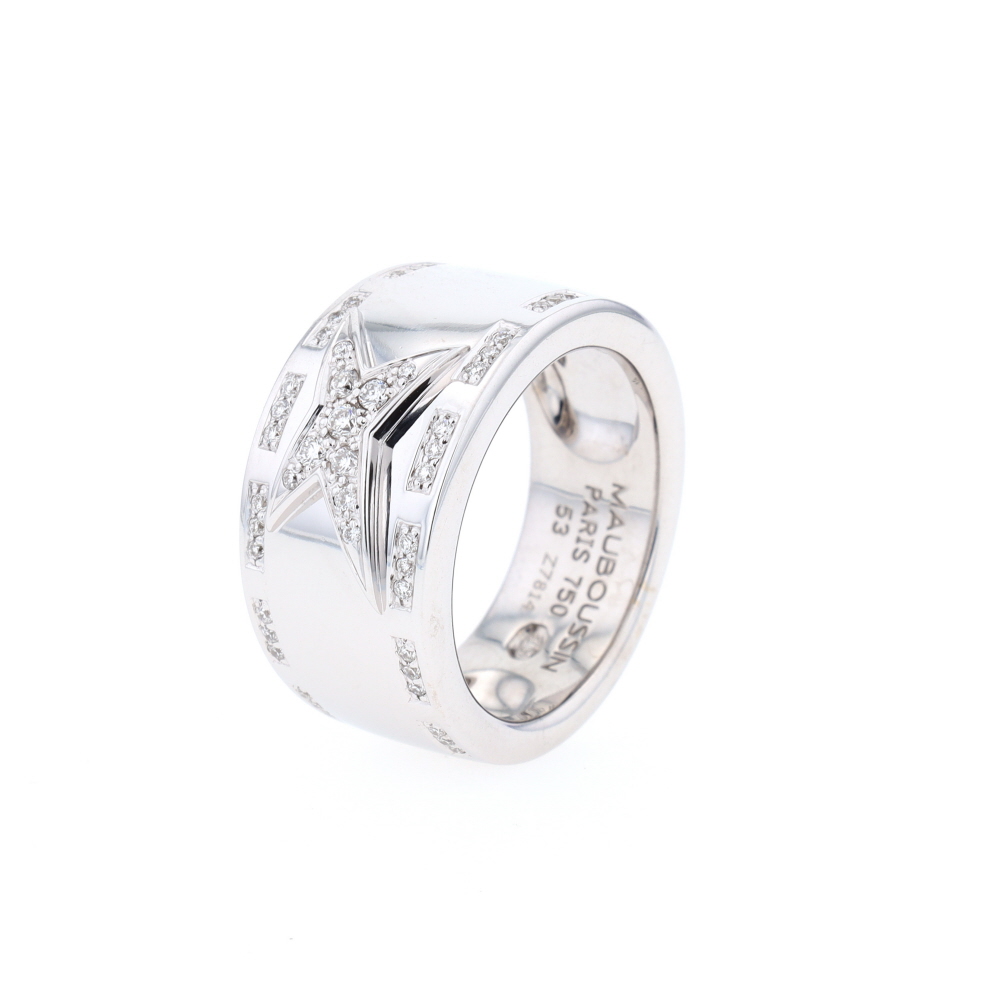 Bague Etoile Divine Mauboussin en or blanc et diamants