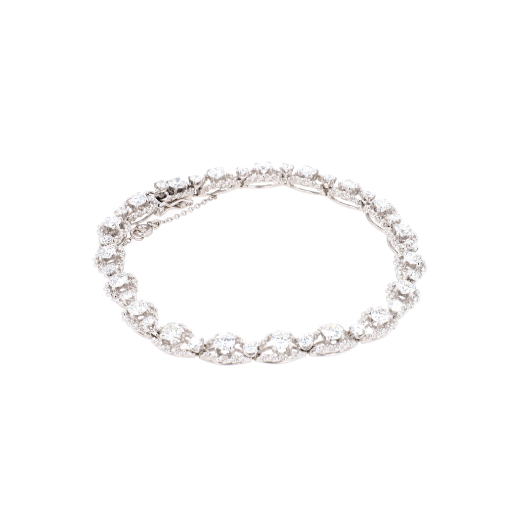Bracelet en or blanc et diamants
