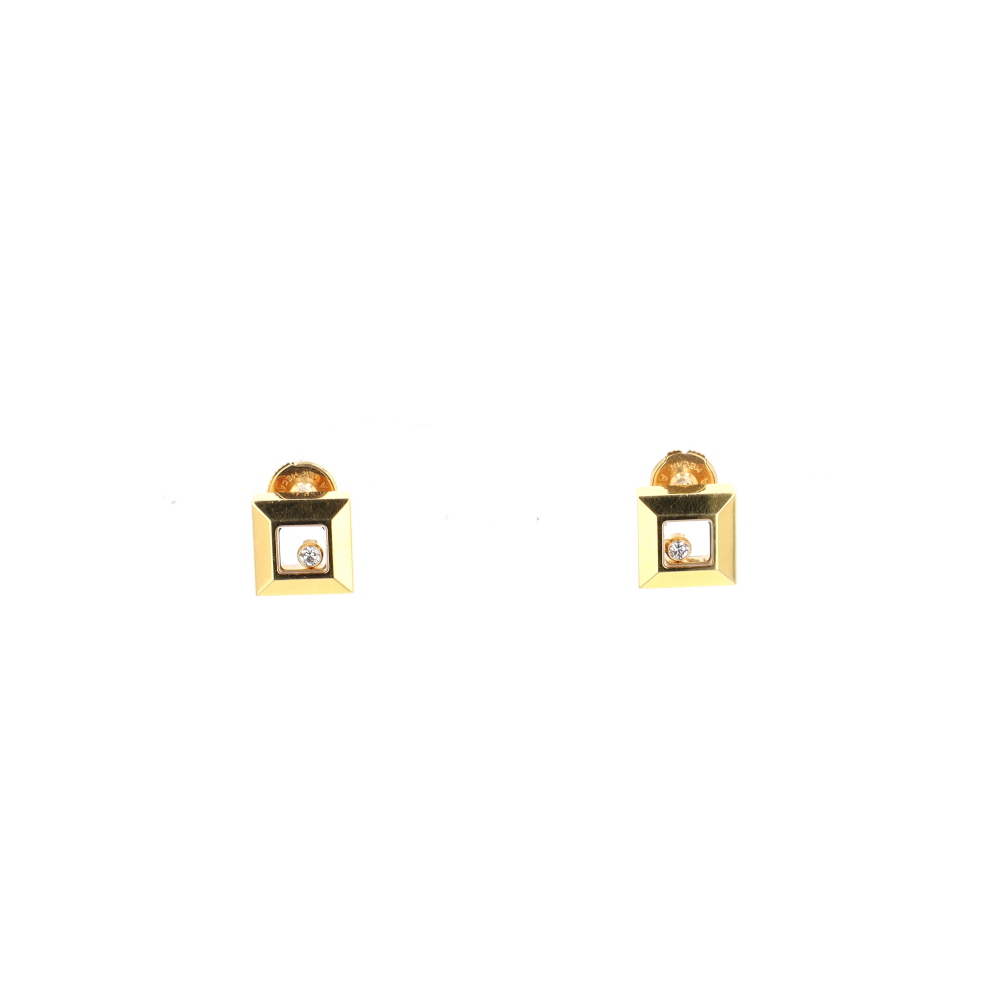 Boucles d\'oreilles Happy Diamonds Chopard en or jaune et diamants